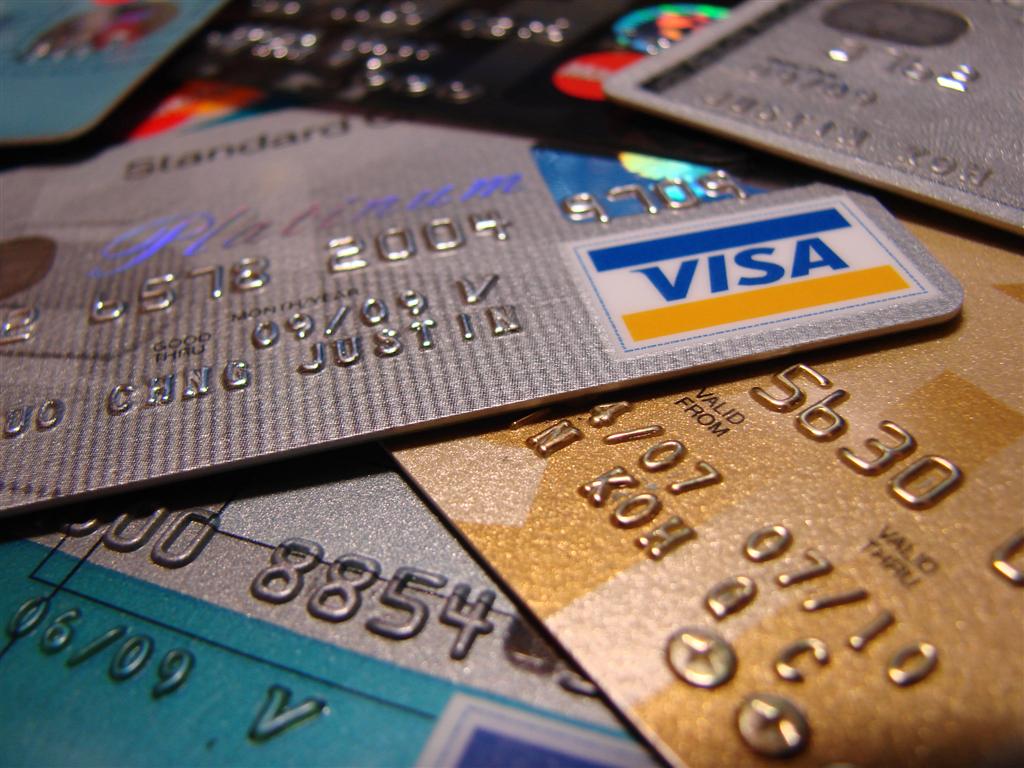 Finding the Best Credit Card Offer to Meet Your Needs